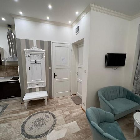 Kalitka Apartman Eger Exterior foto